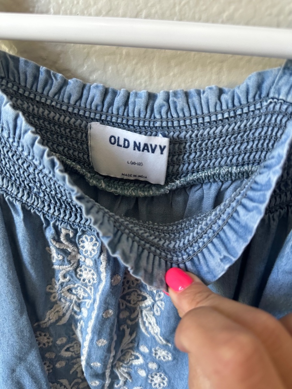 Old Navy Light Blue Embroidered Cold-Shoulder Jumpsuit- Large (10/12) - Picture 4 of 6